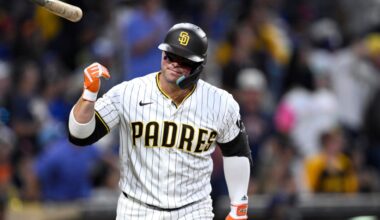 Padres overcome pitching problems to beat Blue Jays