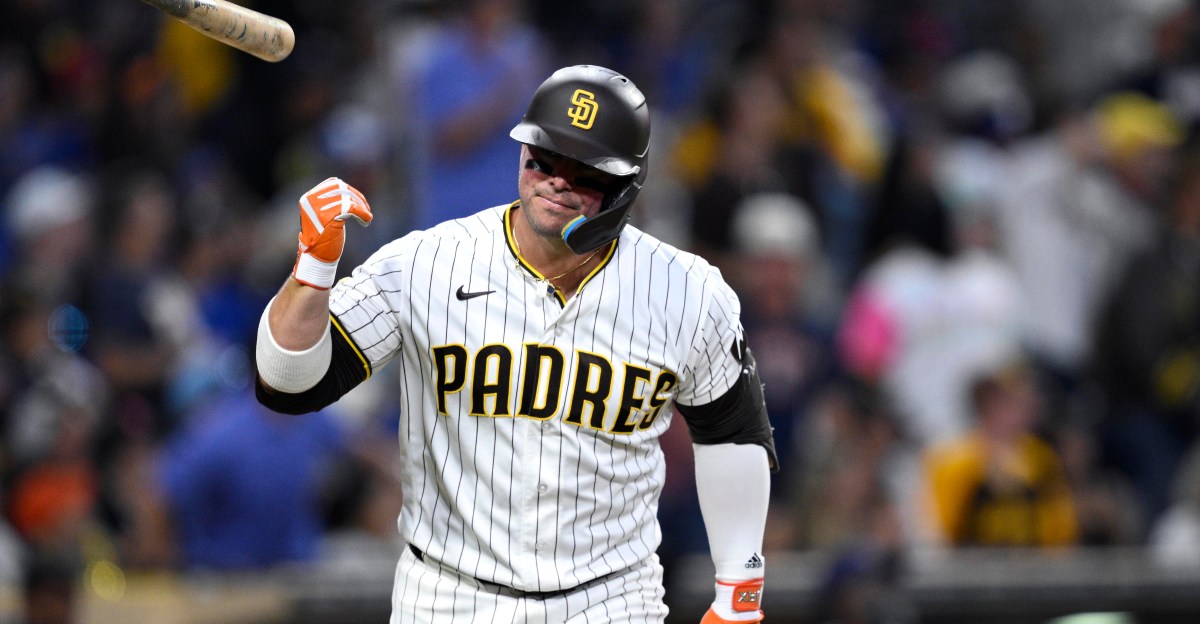 Padres overcome pitching problems to beat Blue Jays
