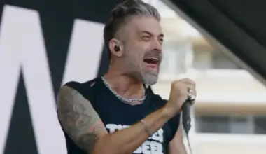 Watch Pro-Shot Footage Of Glassjaw's 2026 Long Beach, CA 'Vans Warped Tour' Set