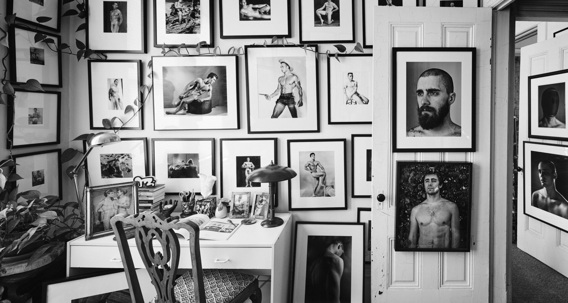 Discover Ron Zuckerman's collection of nudes from the past two centuries
