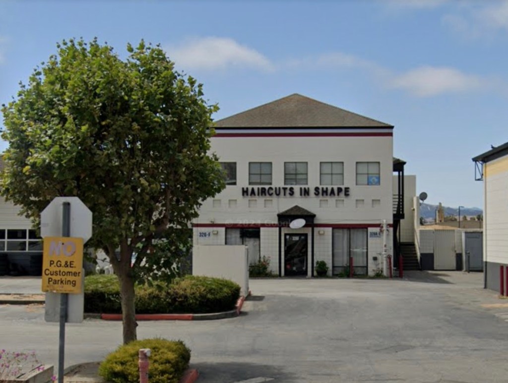 Haircuts in Shape building in Salinas.