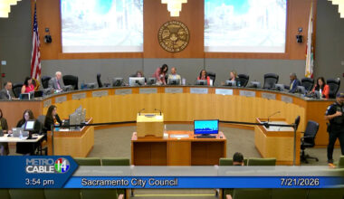 California mayor's hot mic catches candid exchange after audience sends meeting off rails