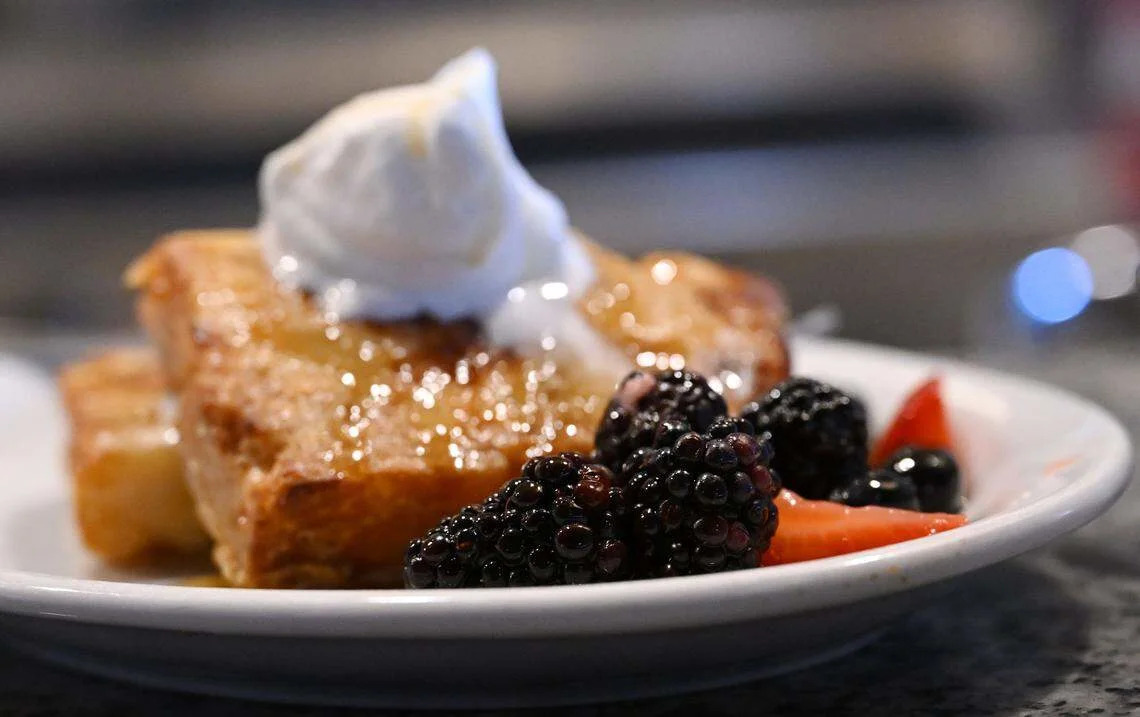 5 breakfast spots you’re missing out on in Fresno. There’s chile verde, baklava