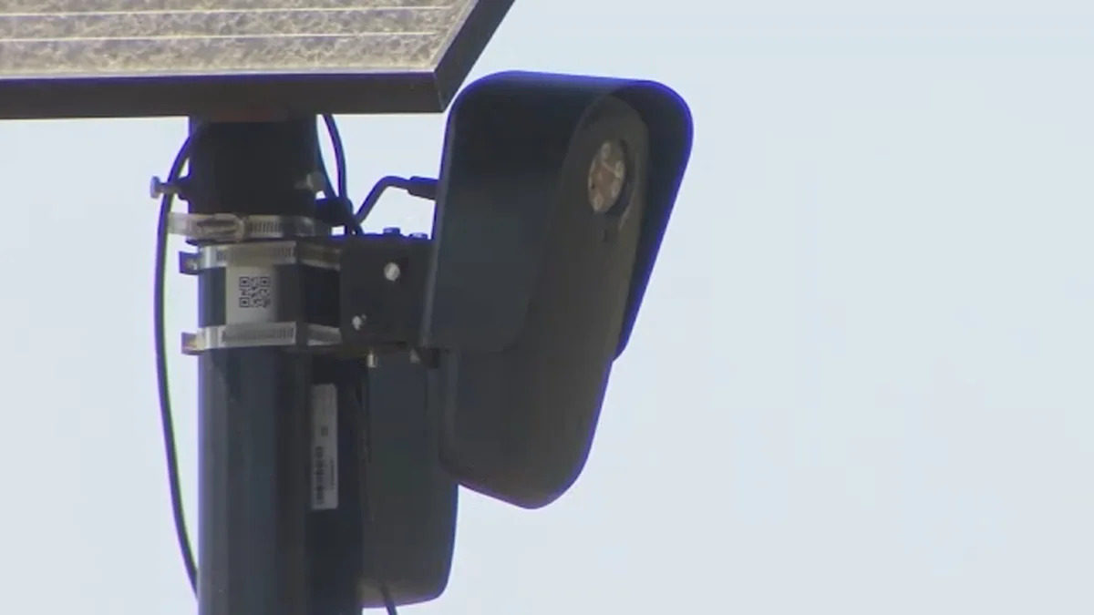 Fresno residents voice privacy concerns over Flock cameras as police defend program