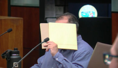 Trial begins for man accused of killing estranged wife at family gathering in Bakersfield
