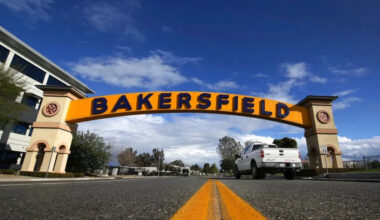 ‘Small town feel,’ ‘big city solutions’: City manager on navigating Bakersfield’s booming population