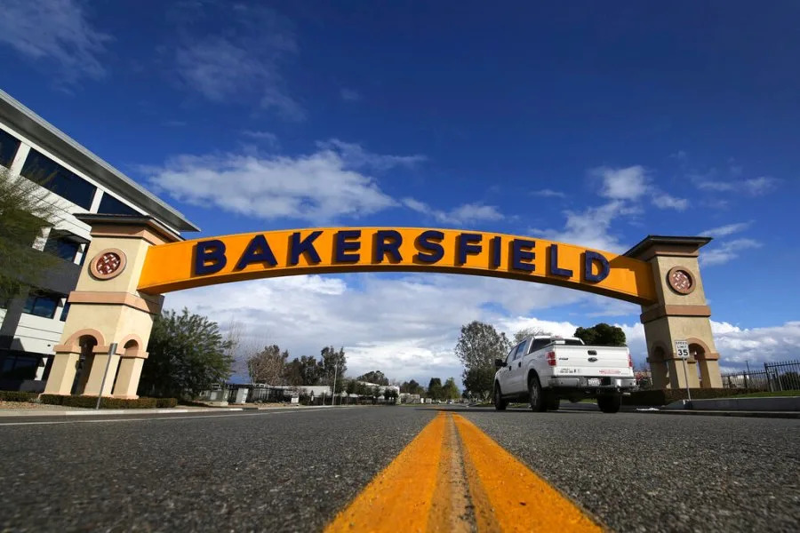 ‘Small town feel,’ ‘big city solutions’: City manager on navigating Bakersfield’s booming population