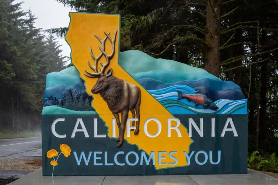 California installs colorful welcome signs across the state
