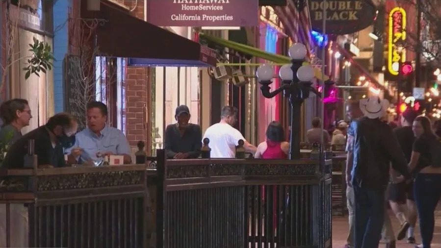 Rideshare pickup restrictions take effect in San Diego’s Gaslamp Quarter