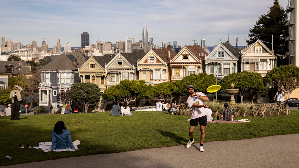 San Francisco homeowners are willing to trade their mansions for AI stock as median home prices hit $2.2M