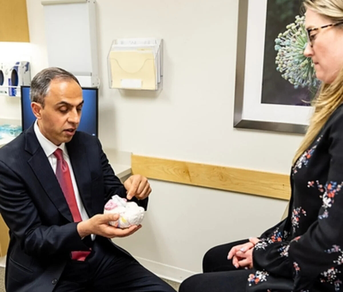 Glioma Surgery Specialist in Los Angeles Draws Patients Worldwide for Advanced Brain Tumor Surgery