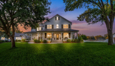 ‘Margot Robbie of houses’ sells near Sacramento. How much for Lincoln farmhouse?