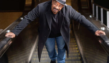 Oakland helped save Robert Townsend's vision. Now he's back in the Bay Area with the movies that made him