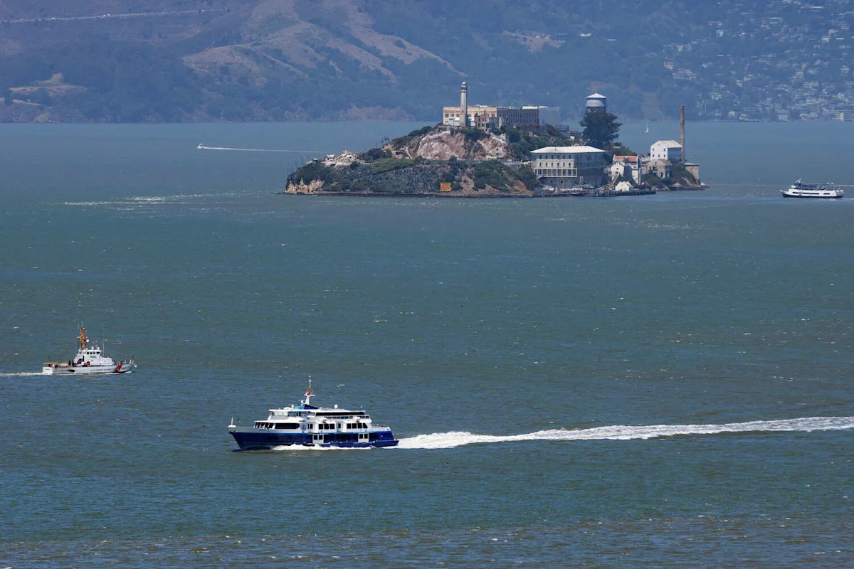 S.F. boat capsizing: Videos show smoke billowing from sinking ship