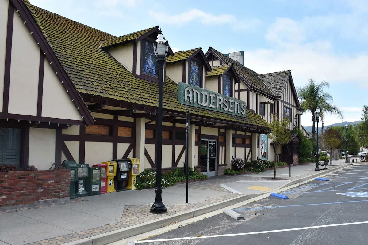 California roadside icon Pea Soup Andersen's, closed for years, to be demolished