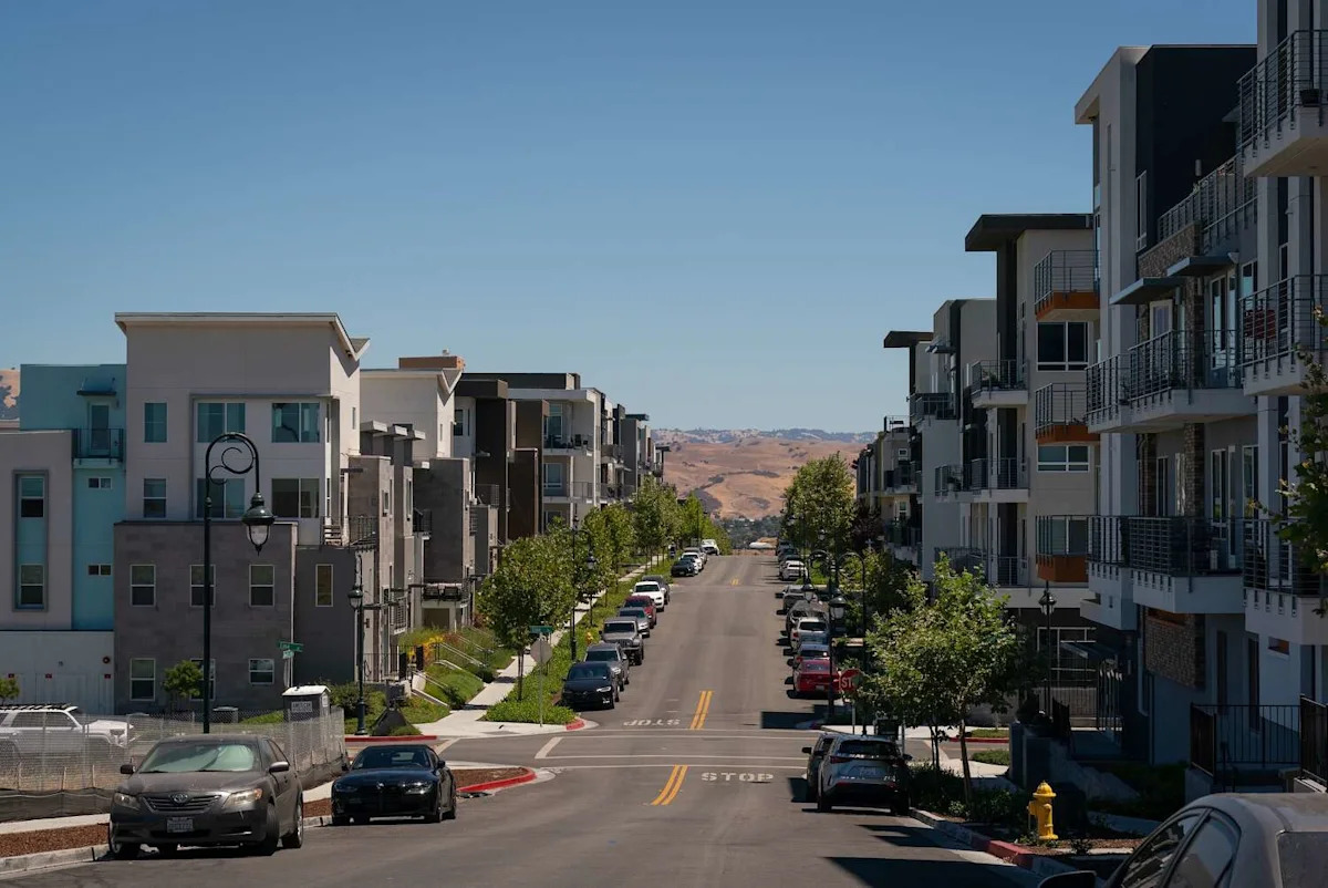 A first-of-its-kind Bay Area home sale may change how Californians buy houses
