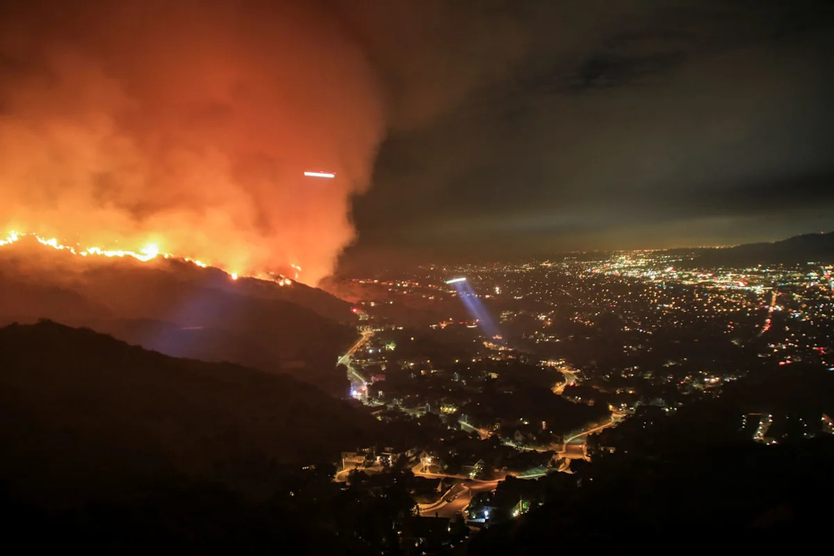 California homeowners could end up subsidizing wildfire risk in 9 wealthy ZIP codes