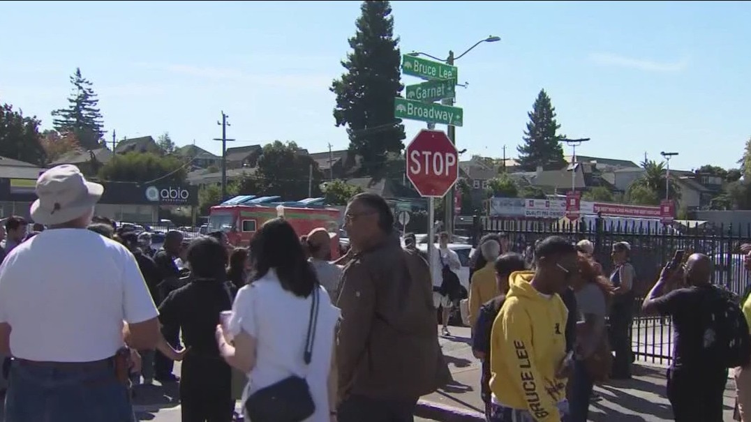 Oakland renames street after martial arts legend Bruce Lee