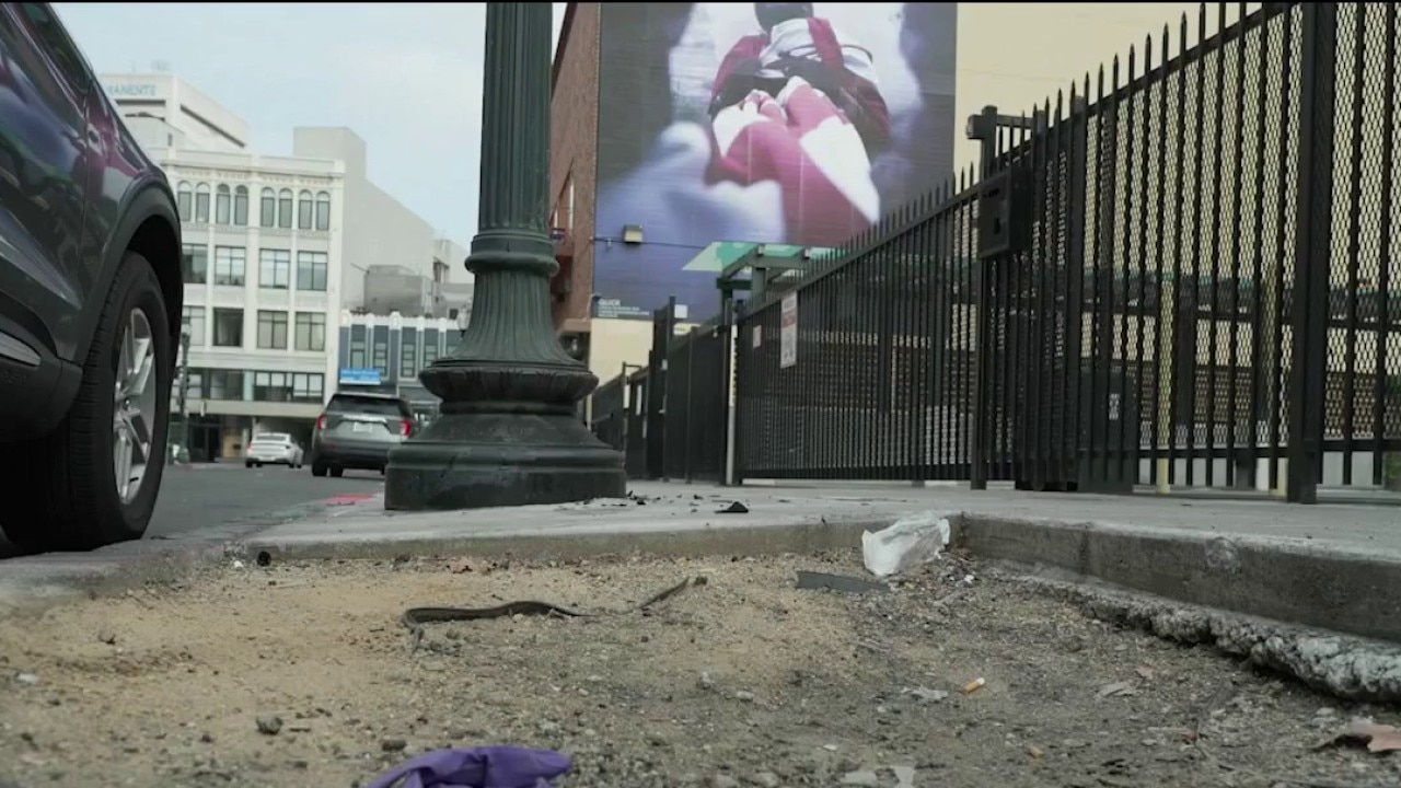 7 pedestrians injured after chaotic night in Oakland