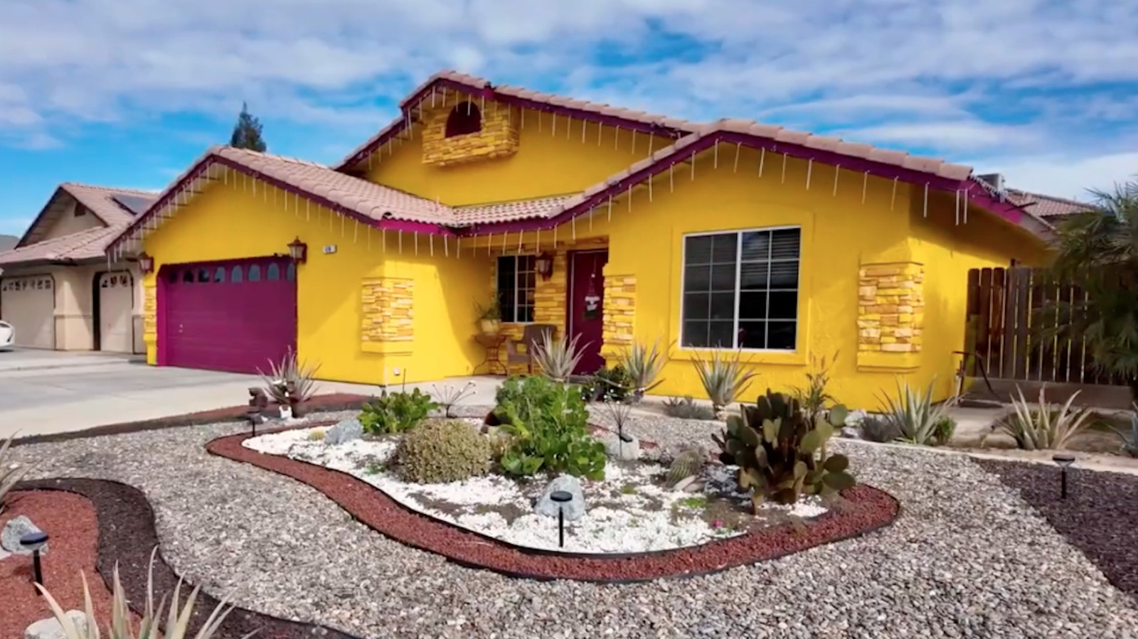 Just Outside Bakersfield Is A Charming City With A Local Splash Pad And Diverse Dining