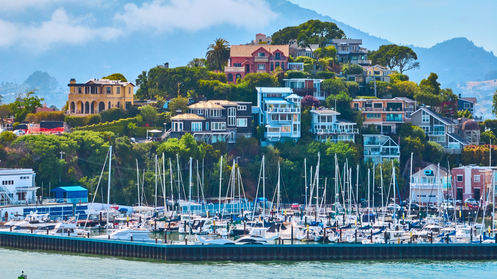 What San Francisco's 5 Best Suburbs To Visit All Have In Common