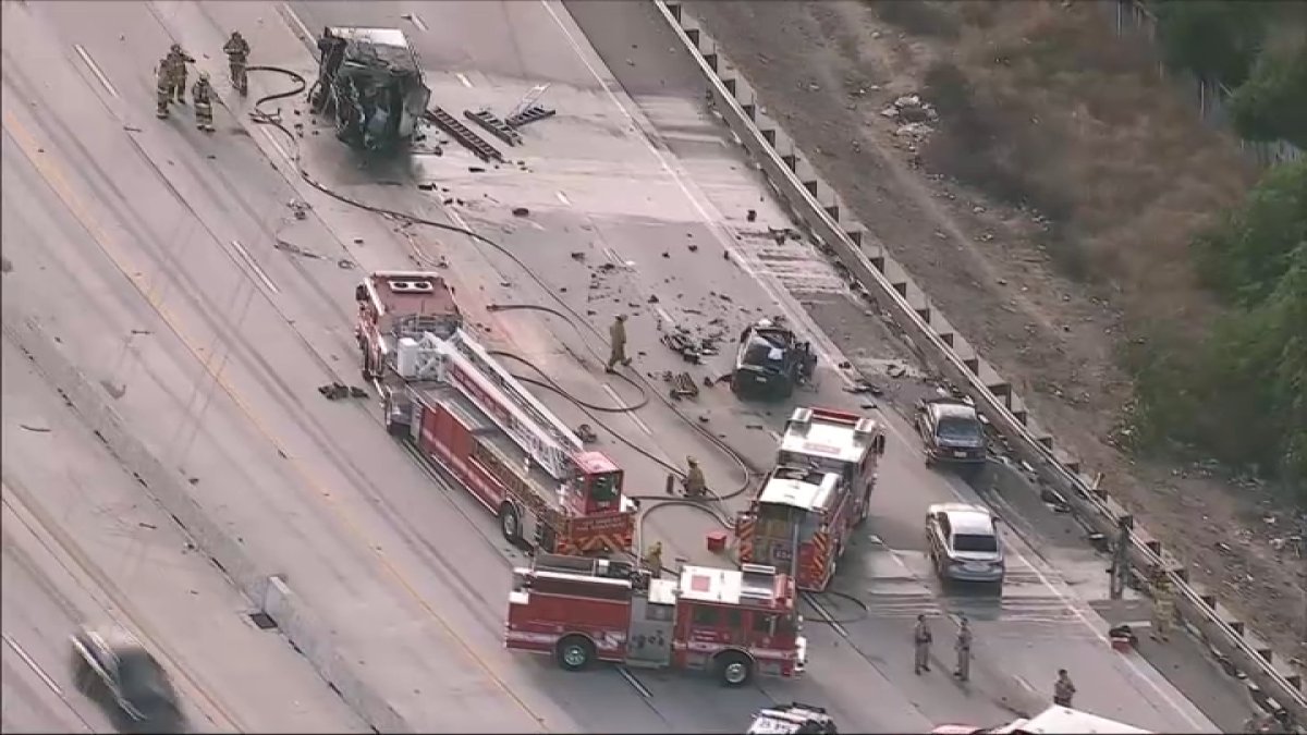 Multi-vehicle crash on 210 Freeway in Lake View Terrace – NBC Los Angeles