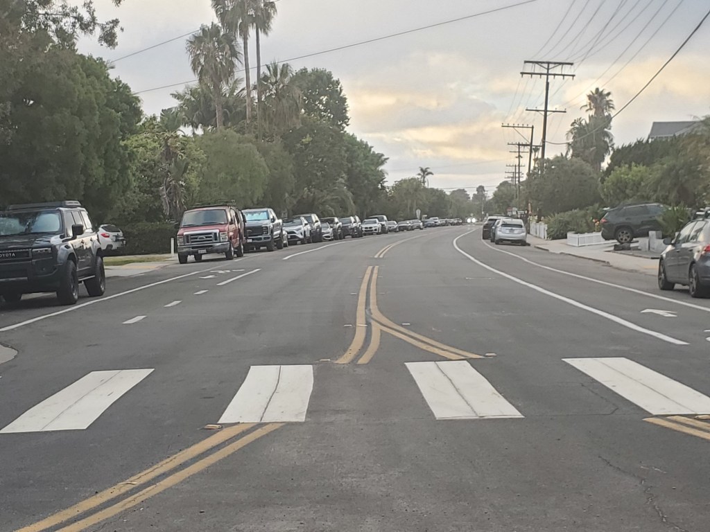 Bird Rock residents raise concern over speeding, drive-overs on neighborhood streets – San Diego Union-Tribune