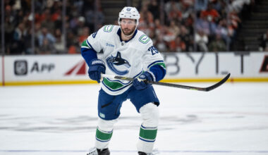 Canucks trading Marcus Pettersson to Rangers for first-round pick