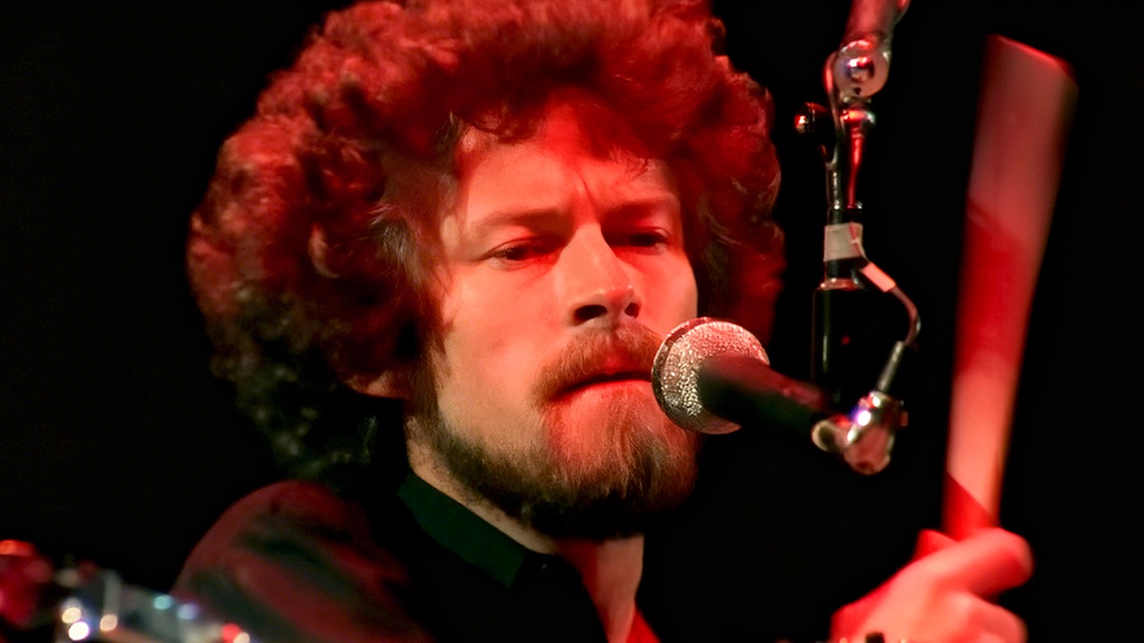 Eagles - Hotel California (Live 1977) (Official Video) [HD] - YouTube