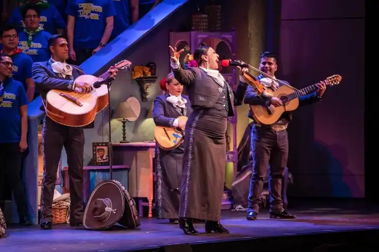 Summer Sunset Concert – Mariachi Arcoiris de Los Angeles – Culver City Crossroads