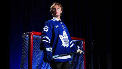 Toronto Maple Leafs prospect Gavin McKenna spotted training with San Jose Sharks star Macklin Celebrini in Vancouver offseason NHL training session
