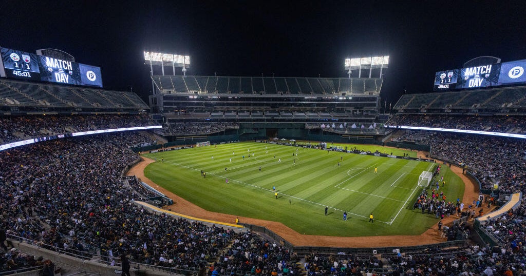 Oakland leaders consider Coliseum sale that includes future ticket revenues