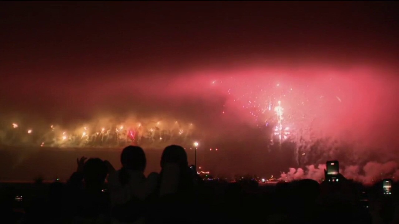 Should foggy San Francisco even bother with July 4 fireworks? 
