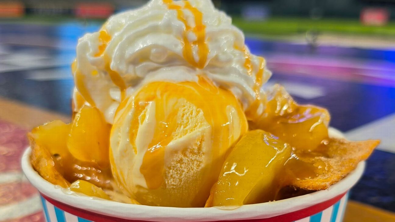 Diamondbacks' Apple Pie Nachos among MLB July Fourth ballpark foods