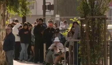 FIFA fans line up for mascot bracelets in San Jose