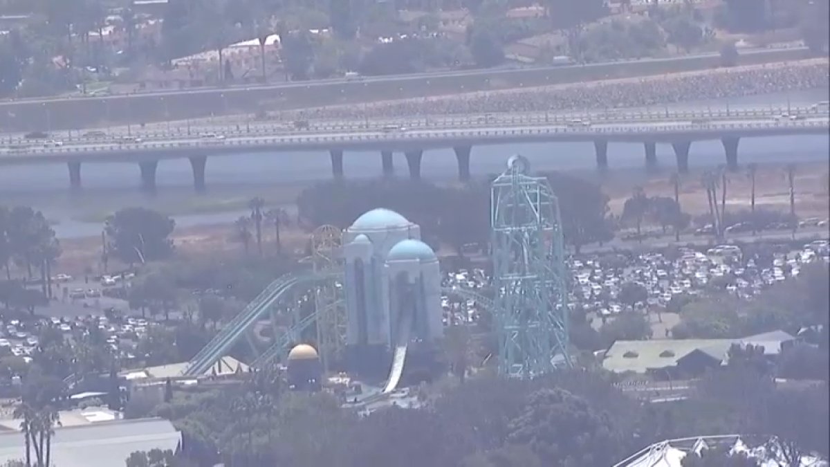 SeaWorld San Diego shuts down park amid power outage – NBC 7 San Diego