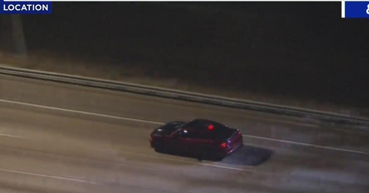Los Angeles police in pursuit of a DUI driver on the 5 Freeway