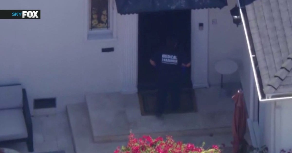 LAPD investigating suspected murder-suicide of husband and wife in Westwood