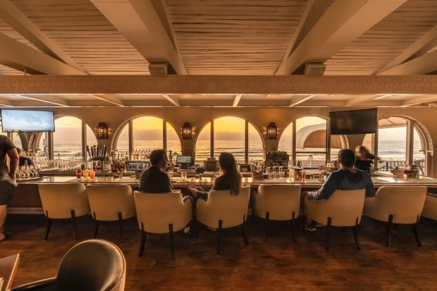 An ocean view at sunset at The Shores Restaurant in La Jolla. (James Tran)
