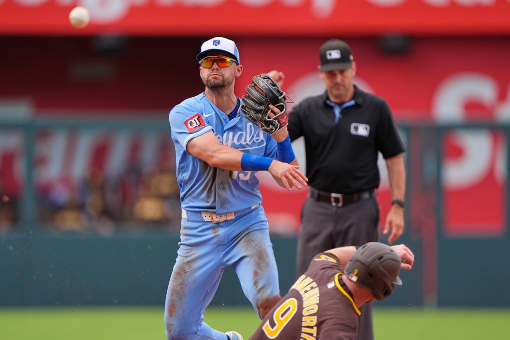 Padres' sad story continues as they lose game, series to Royals