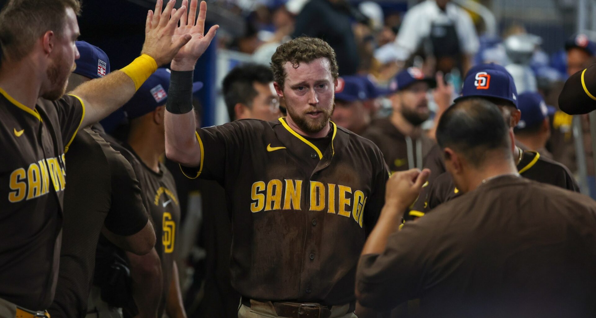 Padres patch together series-clinching victory over Marlins