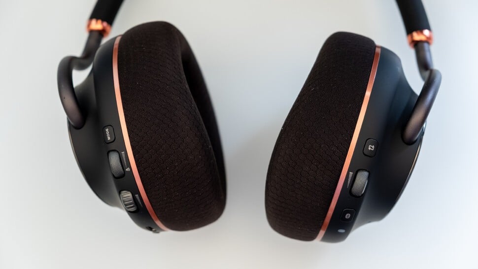 Turtle Beach Stealth Pro 2 review, showing the headset's ear cushions