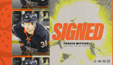 Ducks Sign Mitchell to One-Year, Two-Way Contract