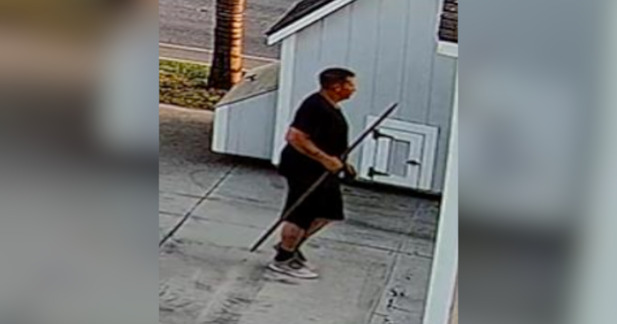 Bakersfield police seek suspect in AC unit theft attempt
