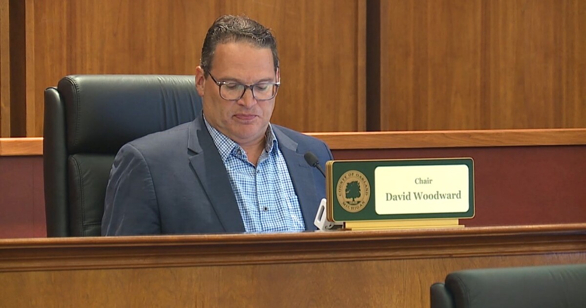 Oakland County leader again evades WXYZ as taxpayers raise their own questions