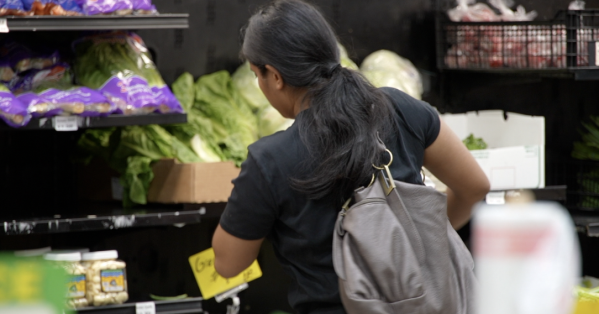 Bakersfield store sees local produce sales rise amid Cyclospora outbreak