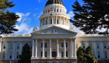 State workers rally in Sacramento to protest Newsom's return to office order