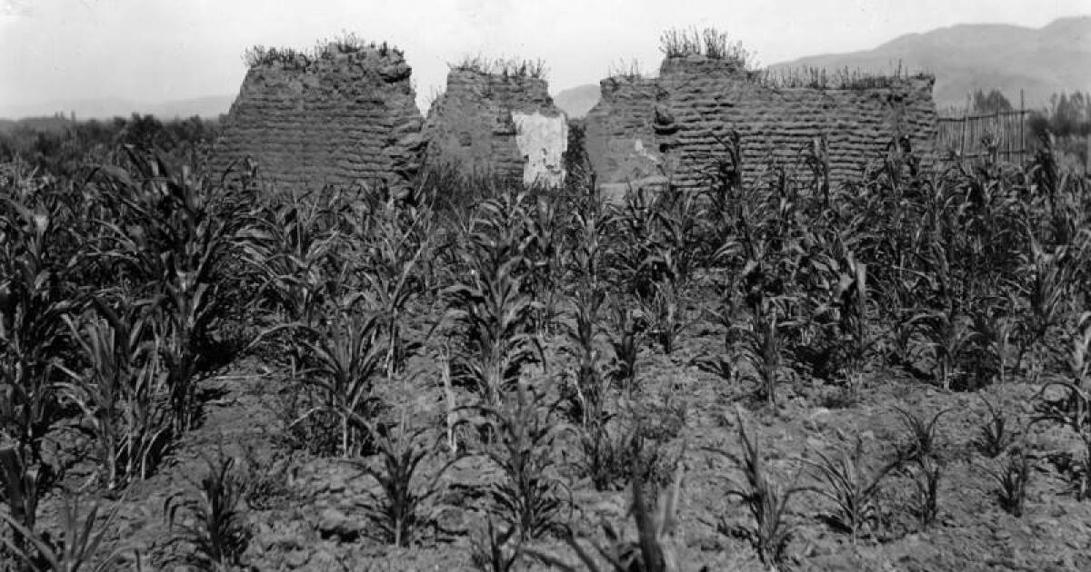 CA joined the union decades after 1776. Here’s what it looked like before it became a state