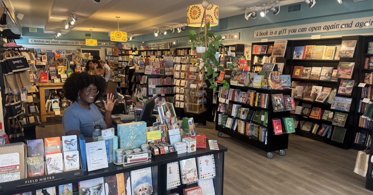 13 bookstores in 3 days
