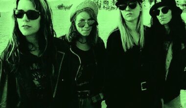 Jennifer Finch, bassist for influential L.A. rock band L7, dead at 59